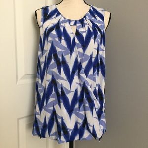 ALFANI Printed V-Keyhole Hi-Lo Sleeveless Blouse